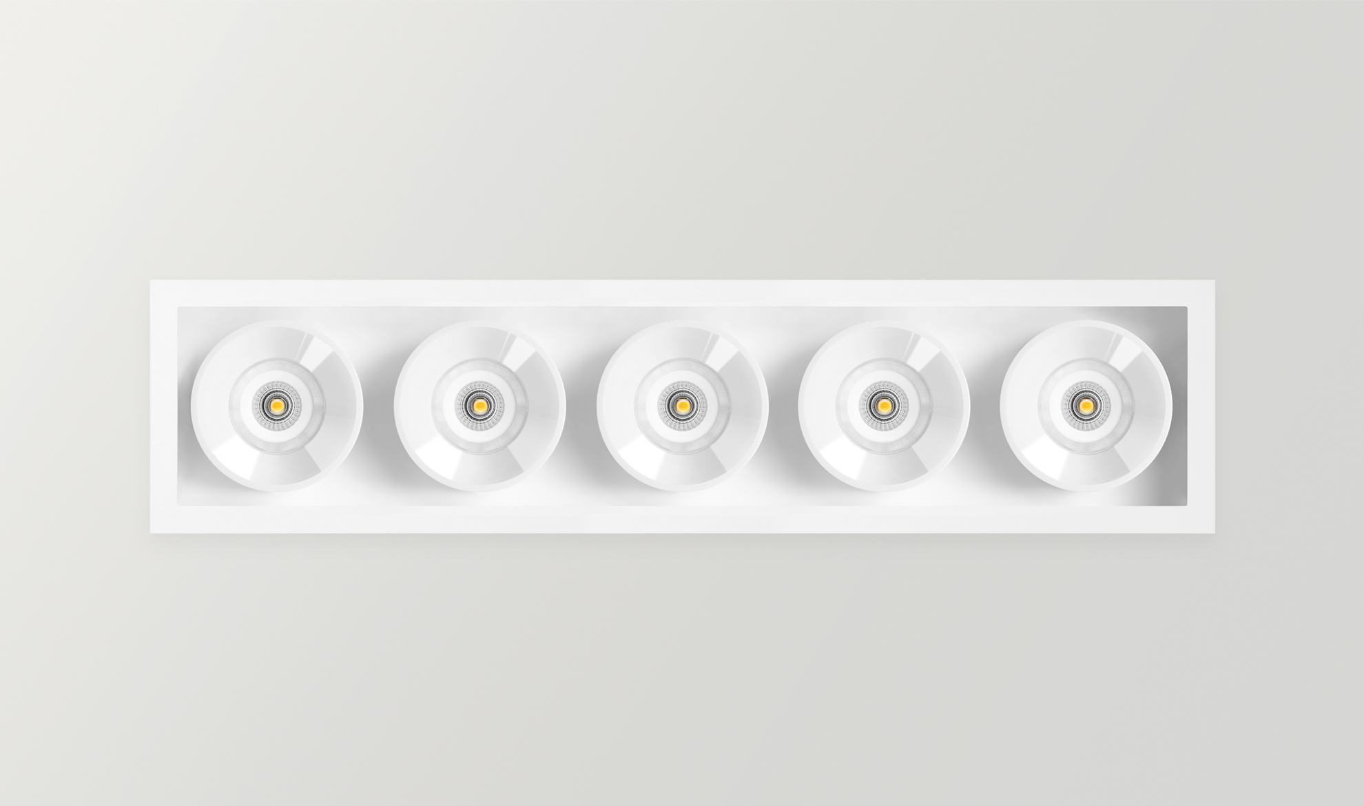 Nuevo acabado para Black Foster Recessed